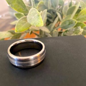 Mens Wedding Band